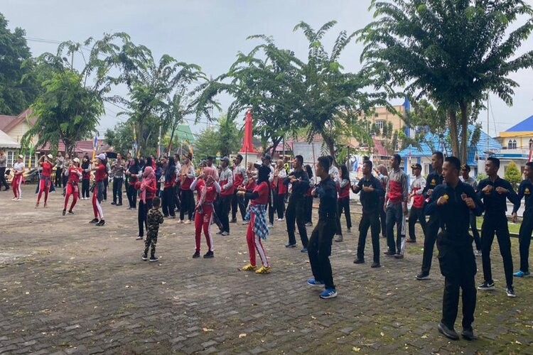 Satlantas Polres Meranti Gelar Car Free Day dan Senam Bersama dalam Rangka Hari Lalu Lintas Bhayangkara